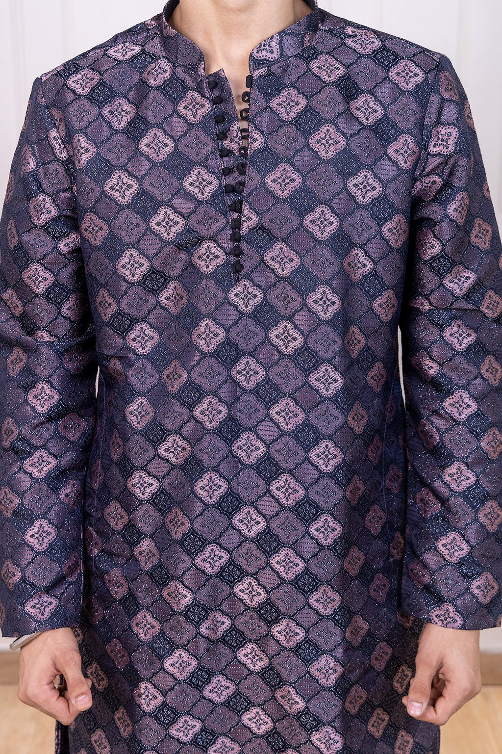Men's black Jacquard kurta with geometric pattern | Designer ethnic wear kurta for festive occasions